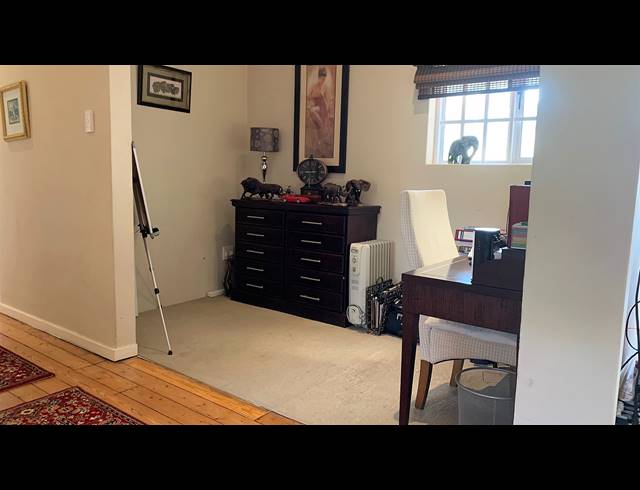 3 BEDROOM APARTMENT FOR SALE IN ESSENWOOD